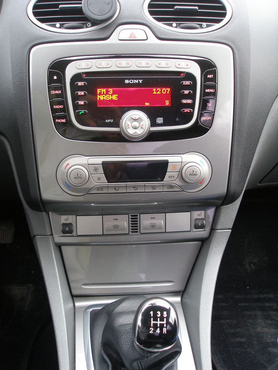 Фото в бортжурнале Ford Focus Sedan II