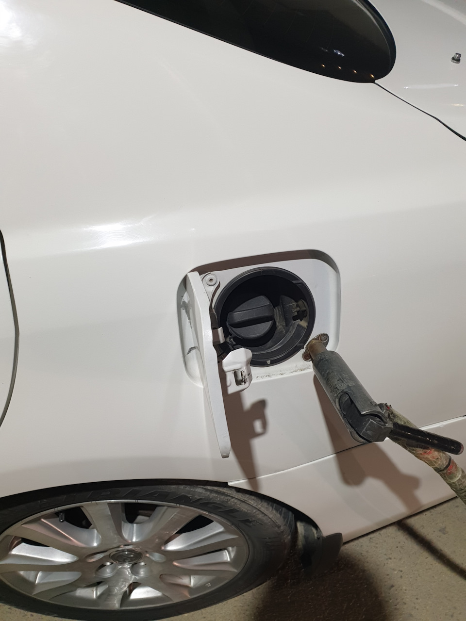 Вот так вот. — Toyota Aurion