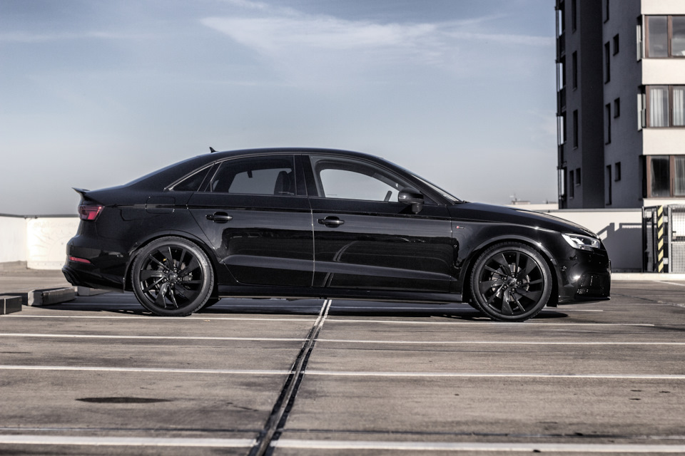 Фото в бортжурнале Audi A3 Sedan (8V)