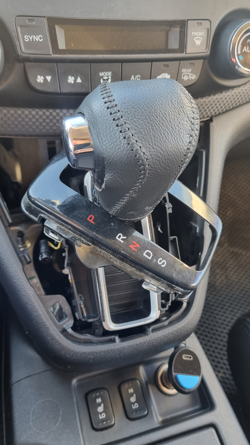 6 — Honda CR-V (RM)