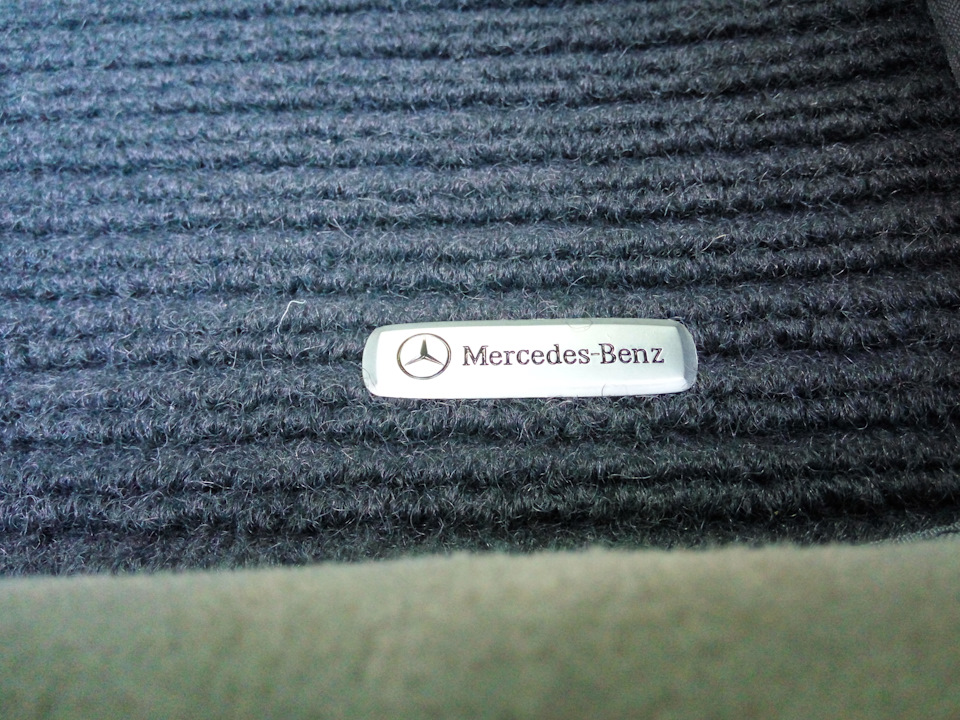 Фото в бортжурнале Mercedes-Benz E-Class (W124)
