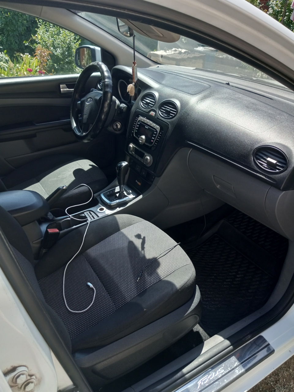 Фото в бортжурнале Ford Focus Hatchback II
