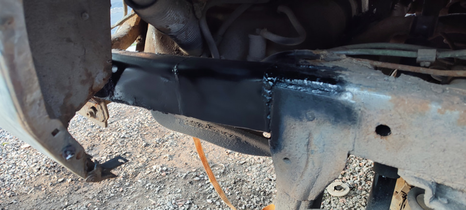 Фото в бортжурнале Nissan Terrano I