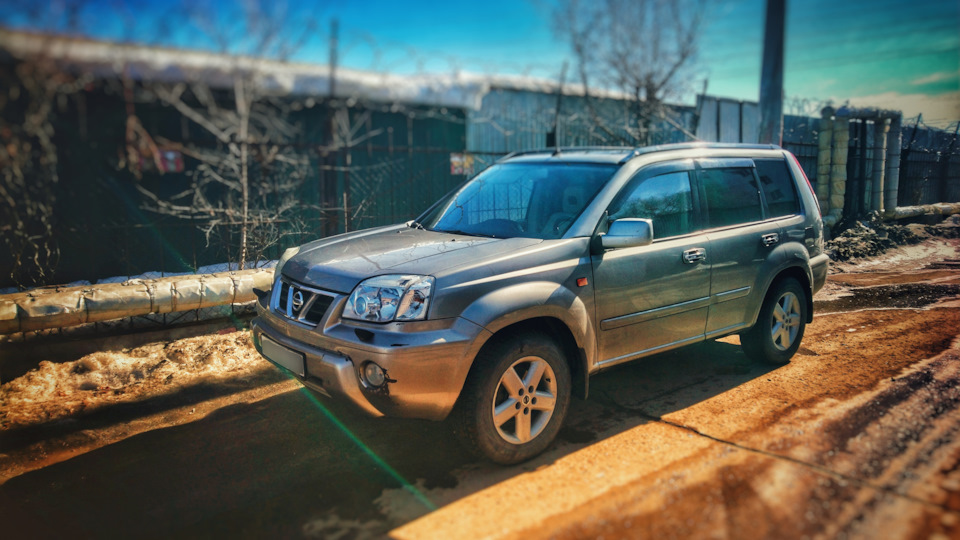 Nissan X-Trail Телега'нтный 2.5 АТ