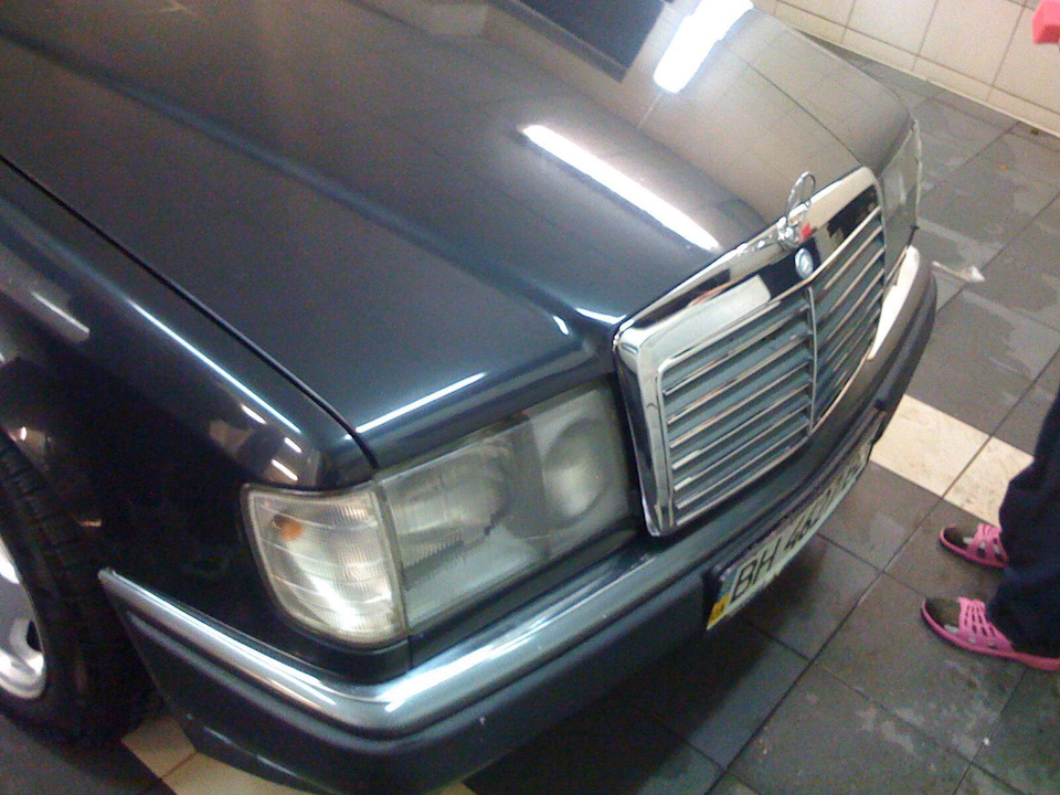 Фото в бортжурнале Mercedes-Benz E-Class (W124)