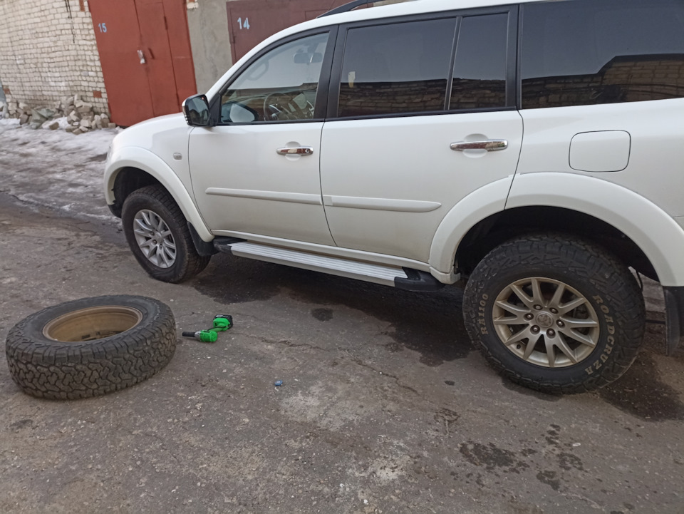 Фото в бортжурнале Mitsubishi Pajero Sport (2G)