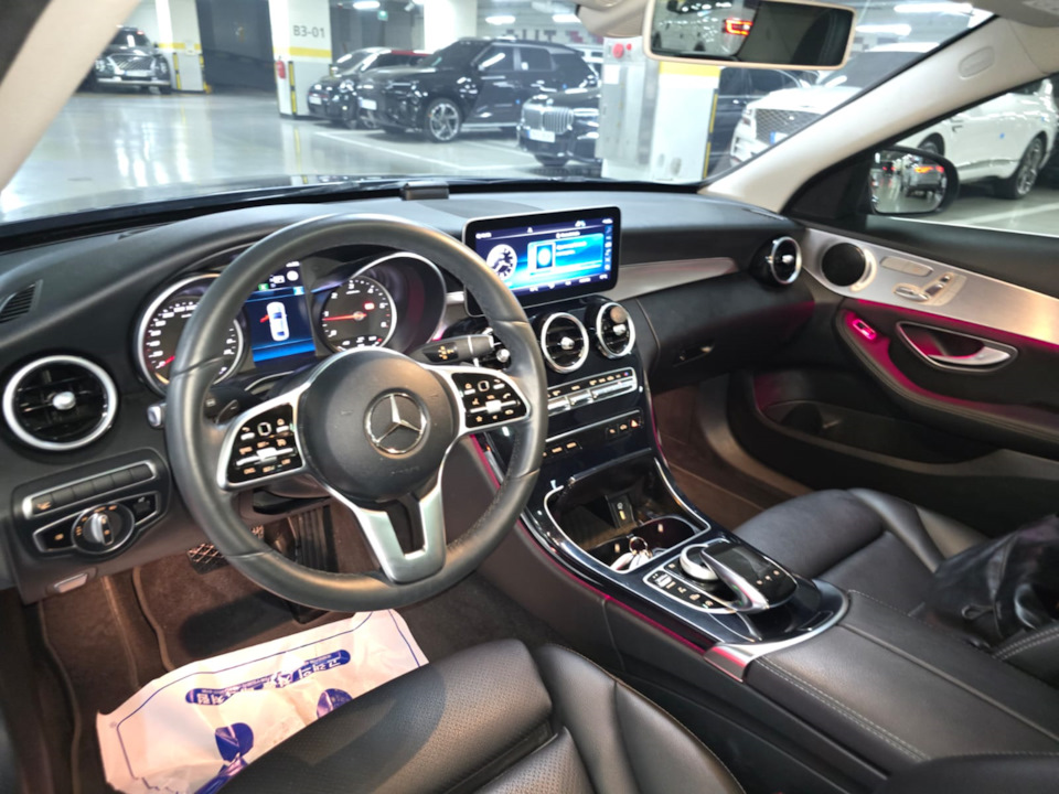 Фото в бортжурнале Mercedes-Benz C-Class (W205)