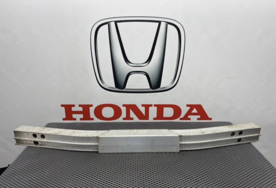Попалось мне объявление — Honda Civic 4D (8G)