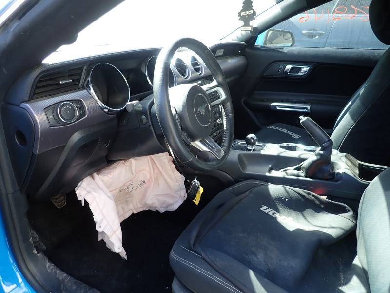 Фото в бортжурнале Ford Mustang (6G)