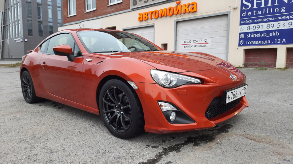Toyota GT86 Слиппер