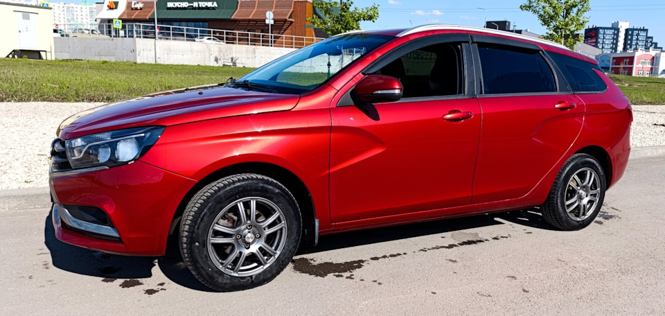 Фото в бортжурнале Lada Vesta SW (1G)