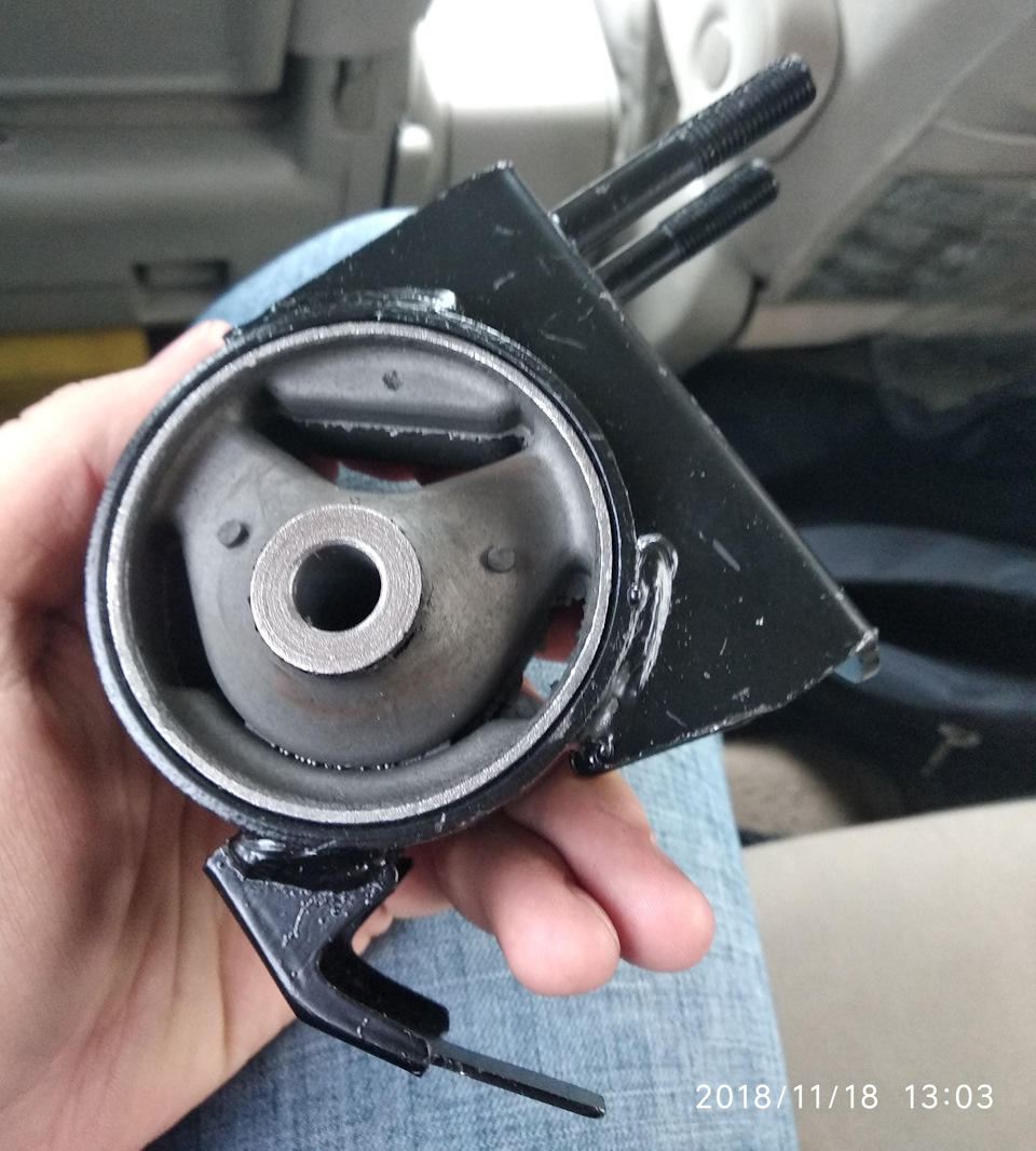 Фото в бортжурнале Toyota bB (1G)