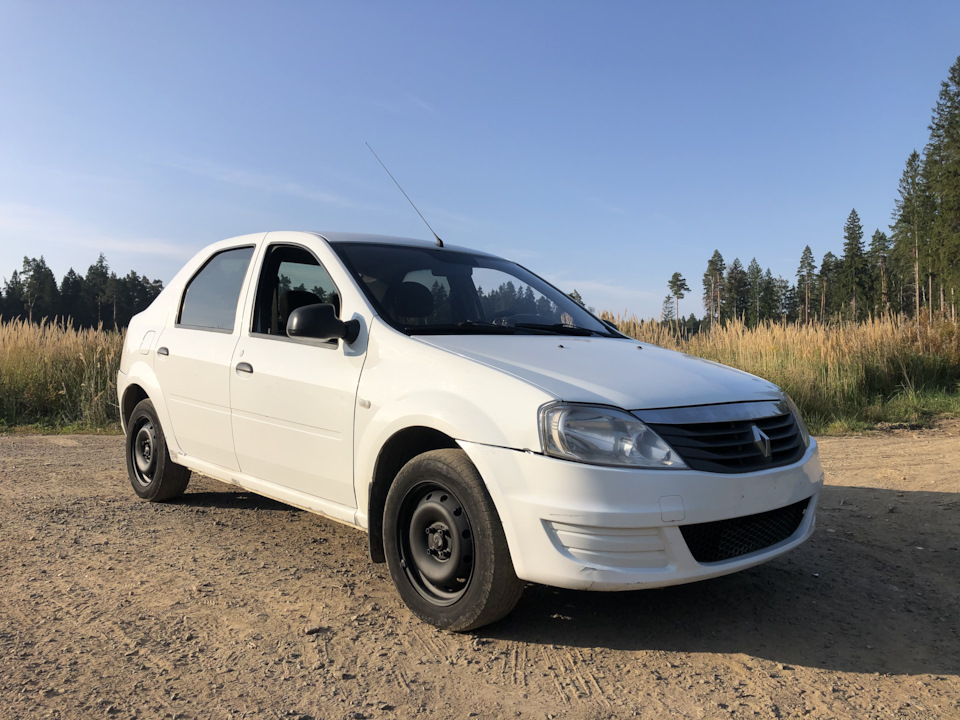 Фото в бортжурнале Renault Logan (1G)