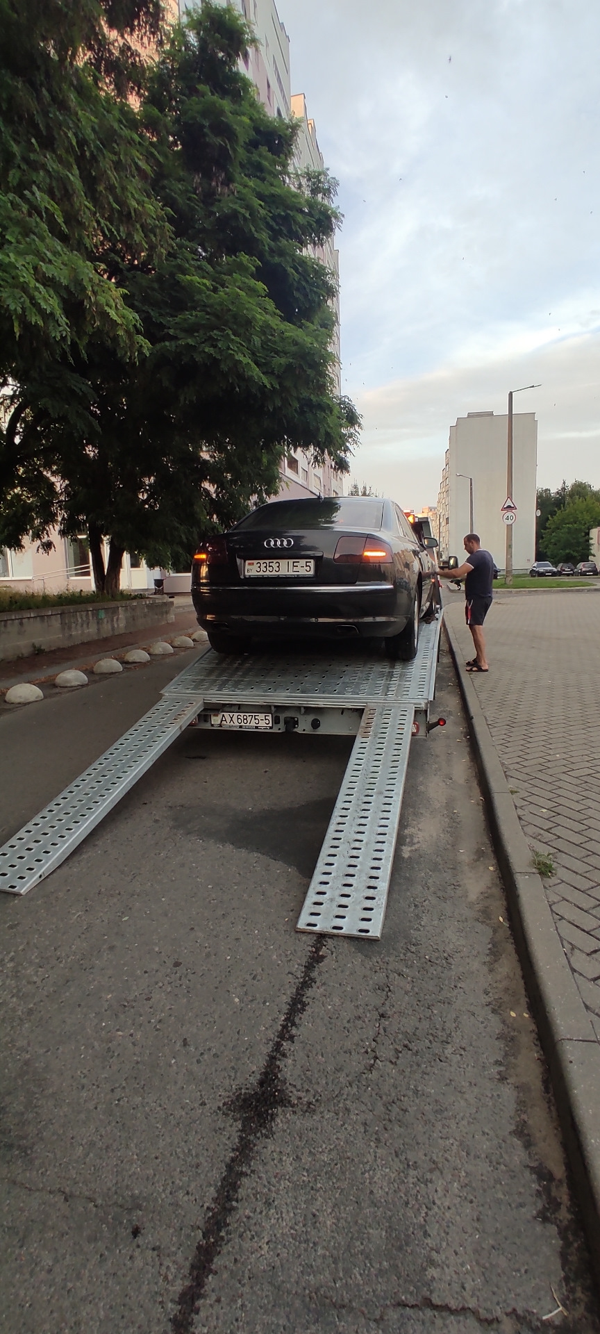 Photo from the logbook Audi A8 (D3)