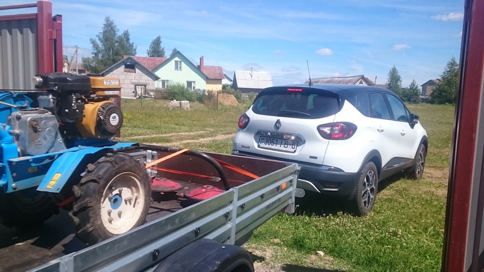 в габариты вписался — Renault Kaptur (2016)