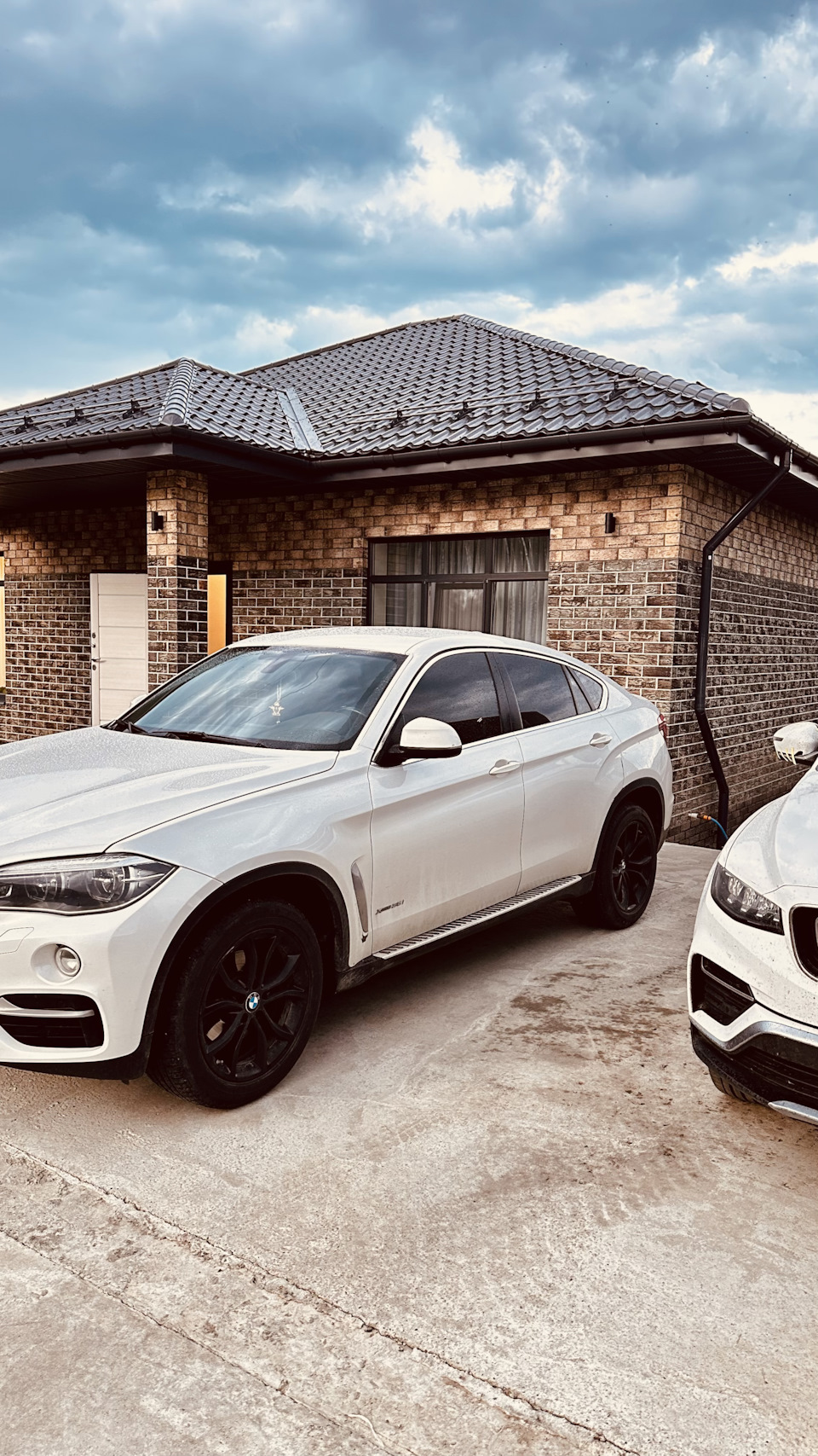 Это уже в Казани — BMW X6 (F16)
