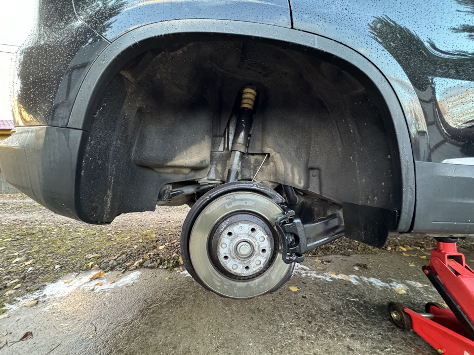 Фото в бортжурнале Volkswagen Tiguan (1G)