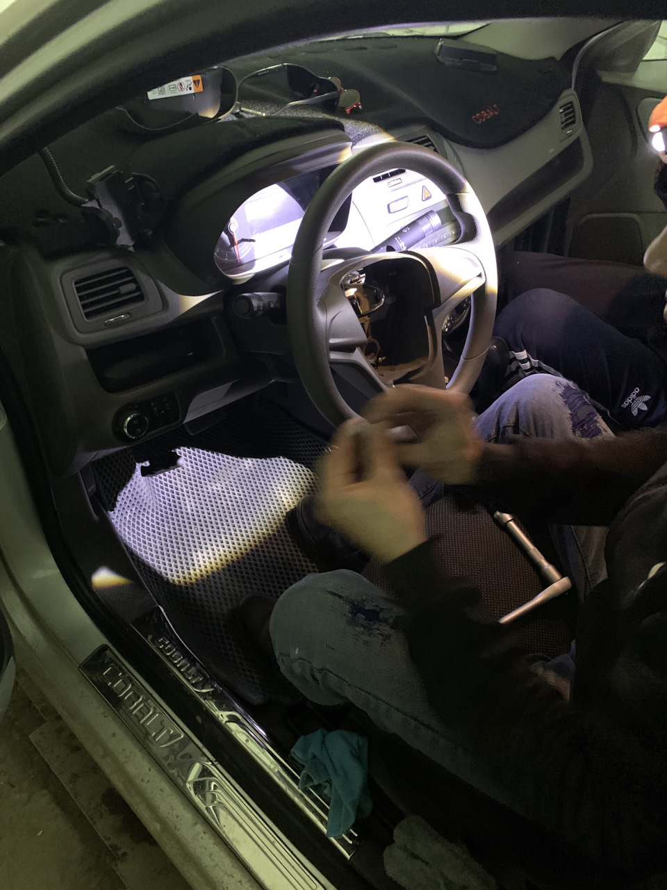 Фото в бортжурнале Chevrolet Cobalt (2G)