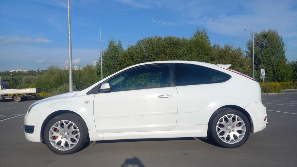 Фото в бортжурнале Ford Focus Hatchback II