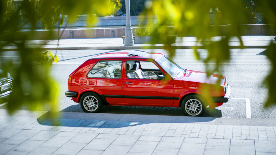 Volkswagen Golf "птичка"