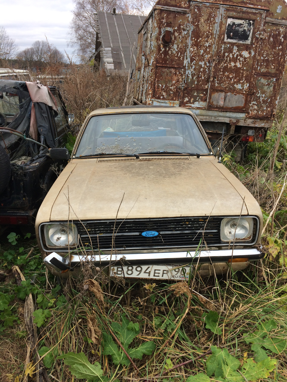 Фото в бортжурнале Ford Escort Mk2