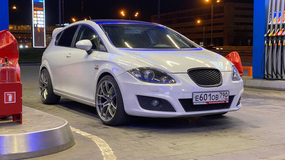 SEAT Leon Барсук