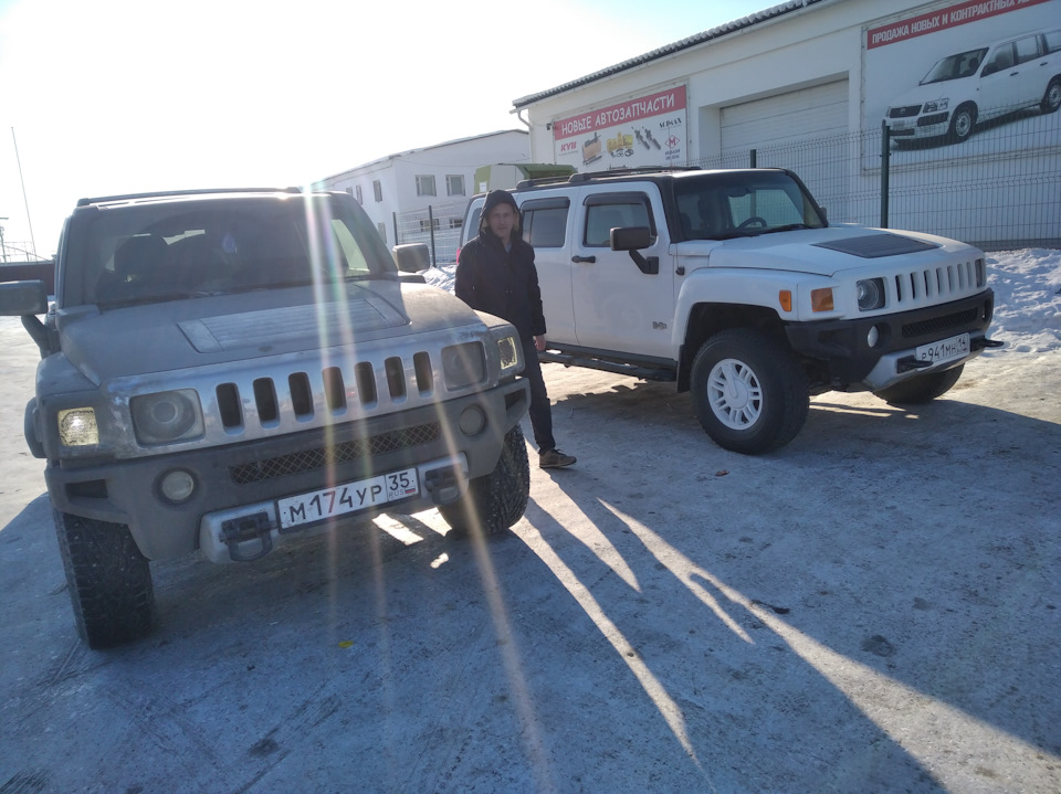 Снят с автовоза. — Hummer H3