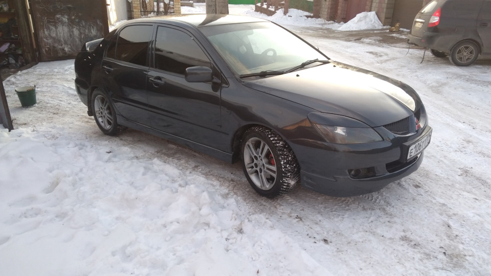 Mitsubishi Lancer 2.0 Шебутной