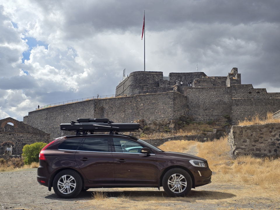Фото в бортжурнале Volvo XC60 (1G)