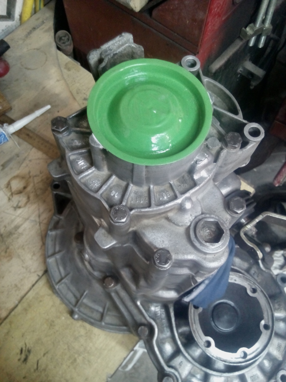 Подкрасил крышечку). — SEAT Toledo (1G)