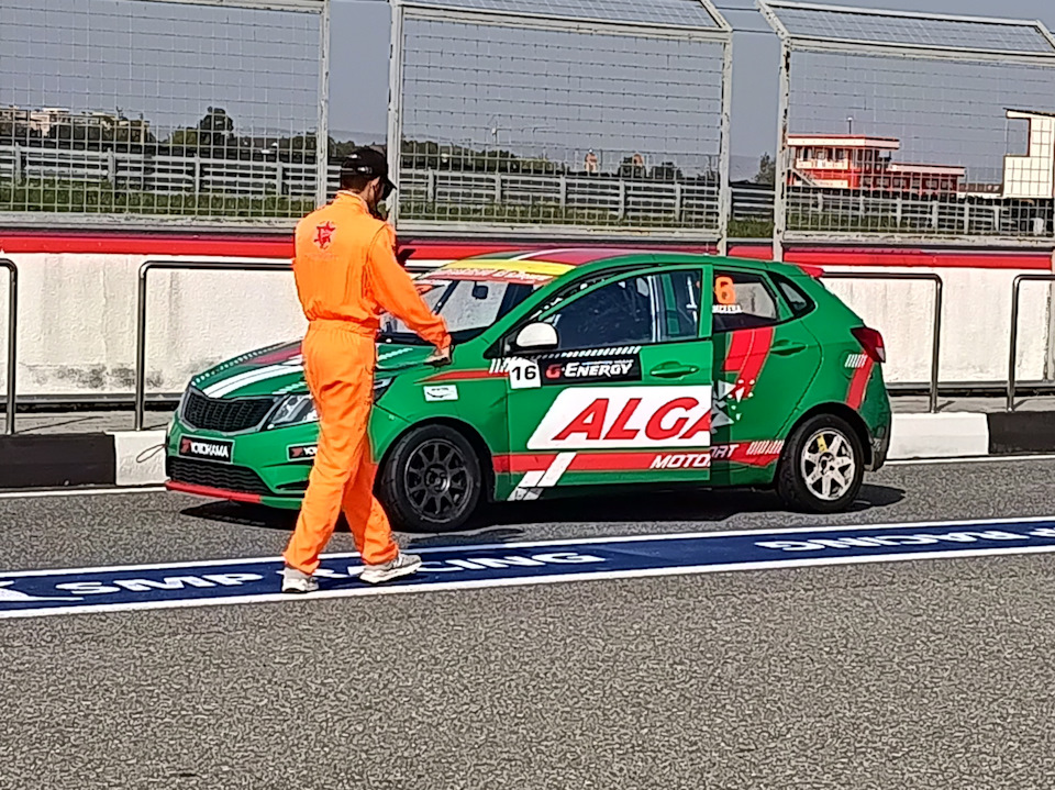 Фото в бортжурнале Lada Калина Спорт (1G)