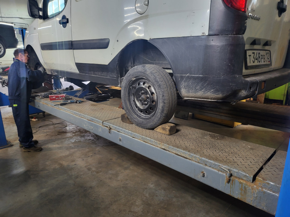 Фото в бортжурнале FIAT Doblo (1G)