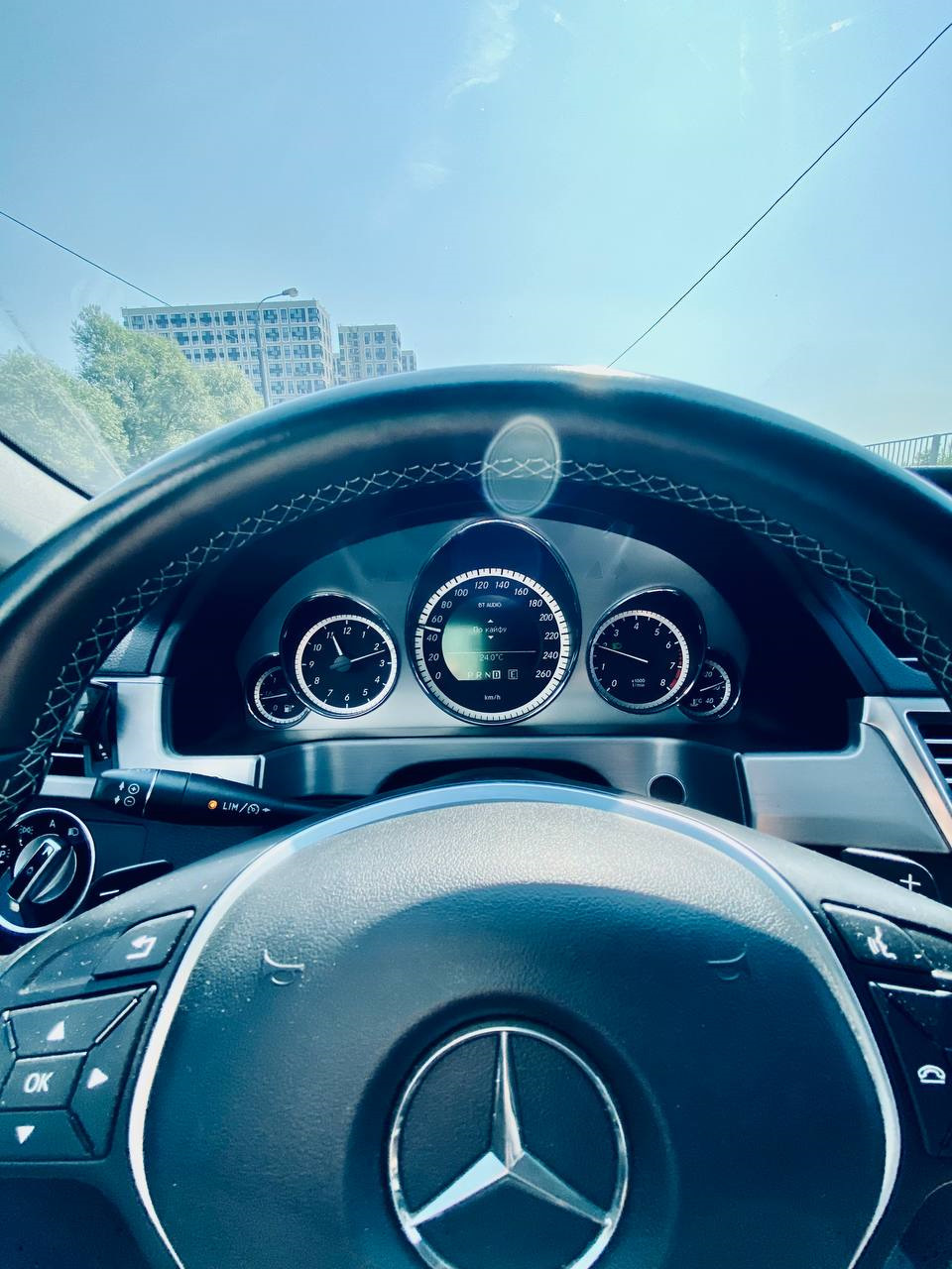 Фото в бортжурнале Mercedes-Benz E-Class Estate (S212)