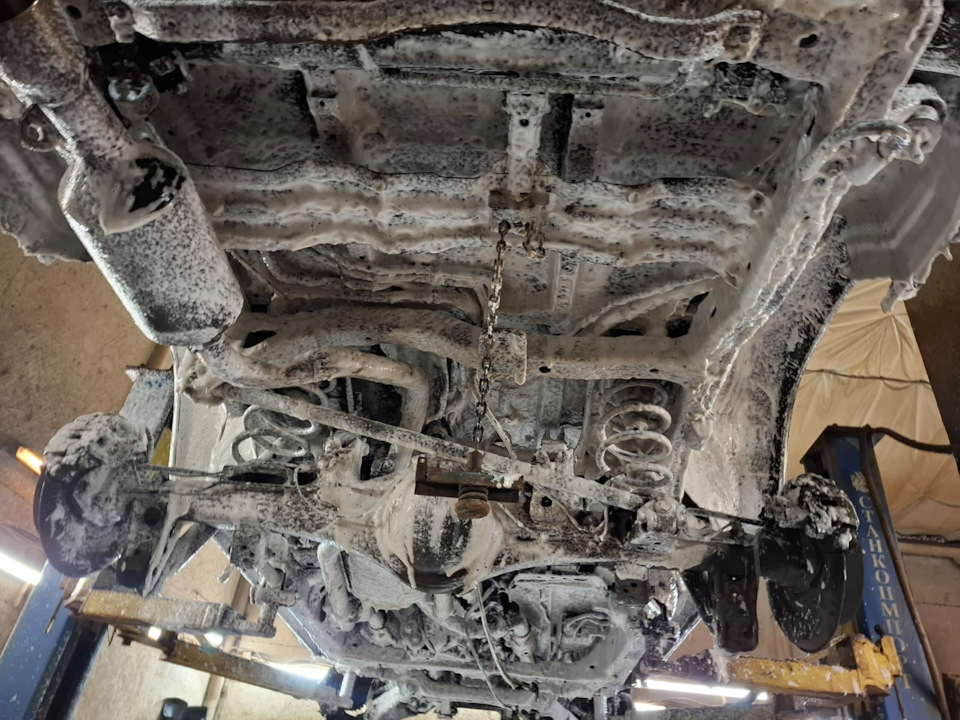 Фото в бортжурнале Toyota Land Cruiser 200