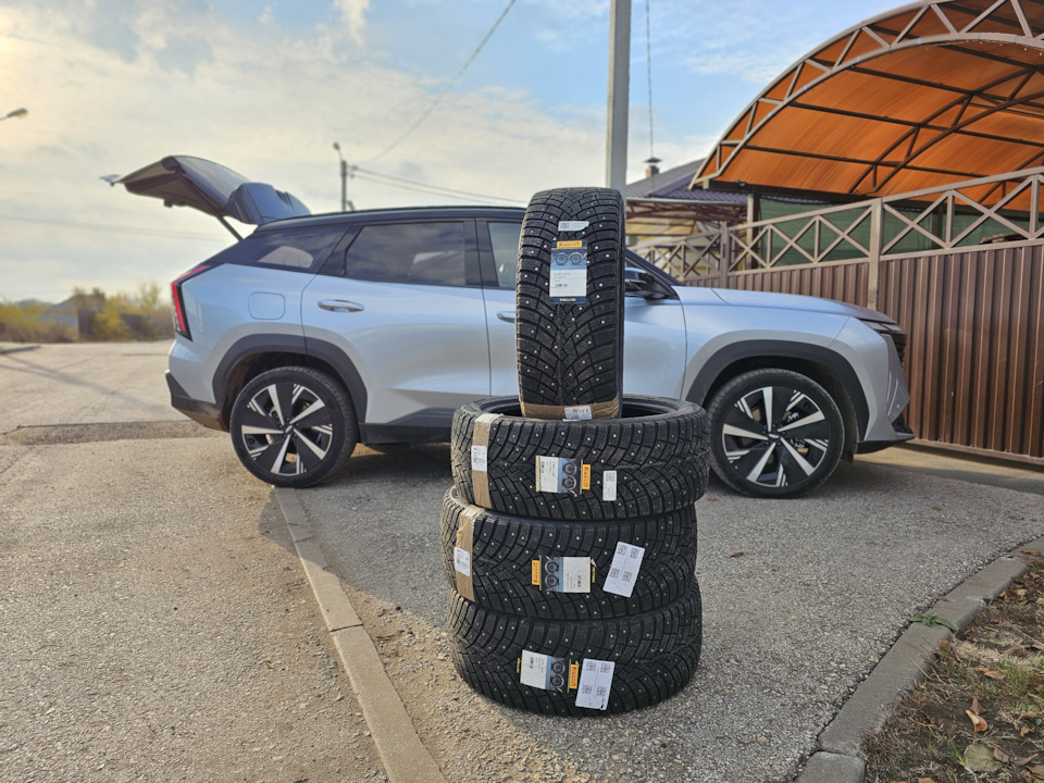 Фото в бортжурнале Geely Atlas (2G)