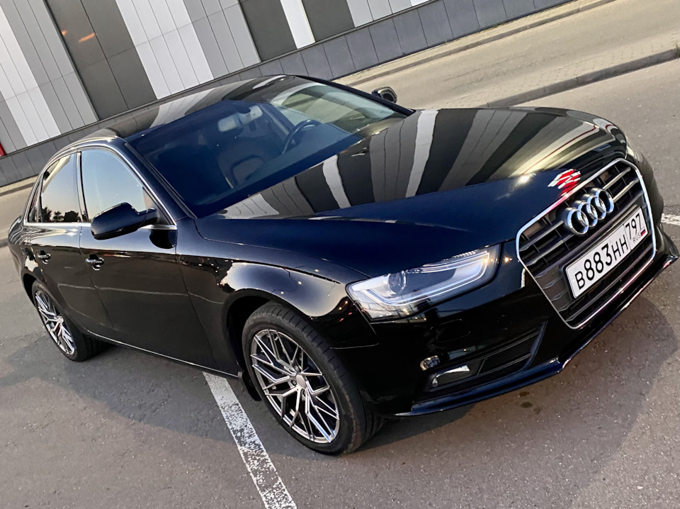 Фото в бортжурнале Audi A4 (B8)
