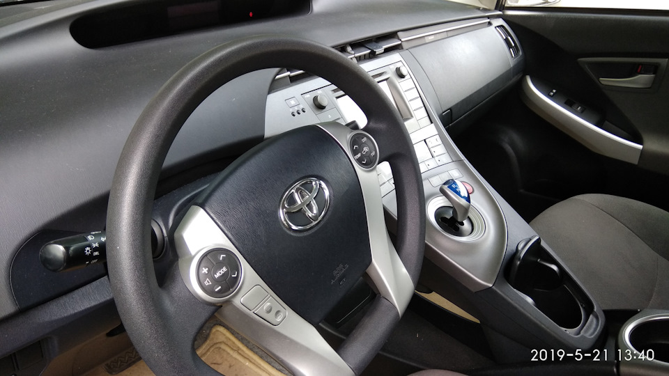 Фото в бортжурнале Toyota Prius (30)
