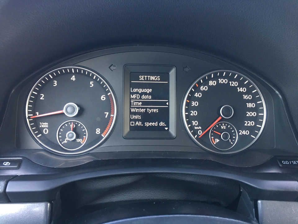 Фото в бортжурнале Volkswagen Jetta V