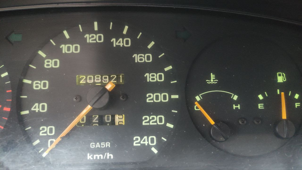 Фото в бортжурнале Mazda 626 IV (GE)