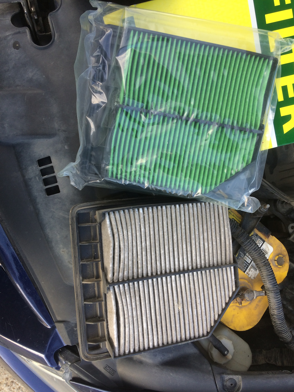 MANN-FILTERC 2240 — Honda Civic 4D (8G)
