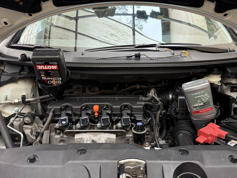 Традиционное фото процесса — Honda Civic Hatchback (9G)