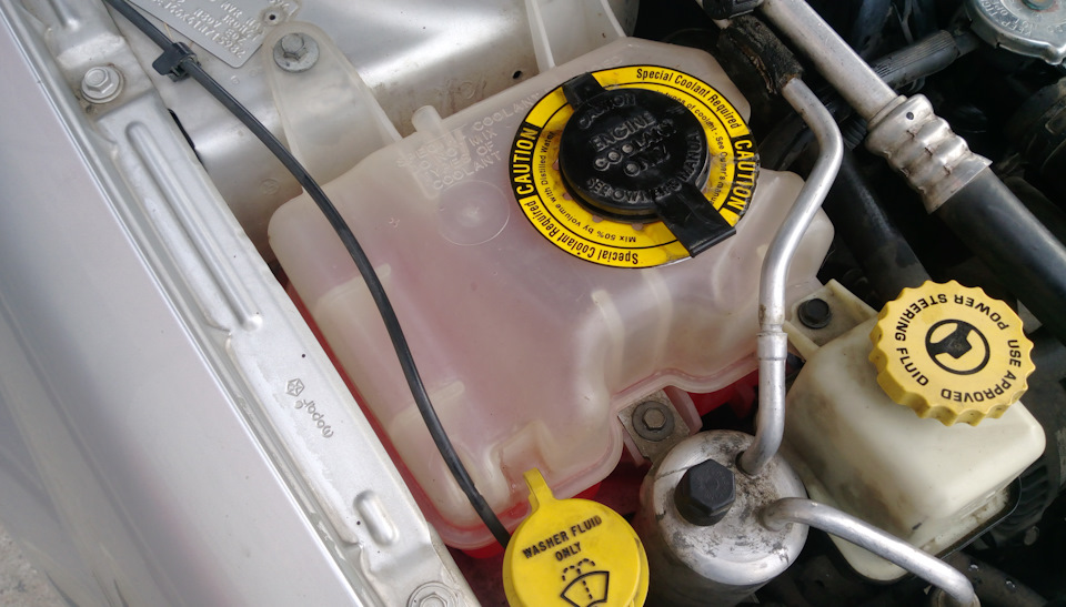 Теперь другое дело! — Dodge Stratus (2G)