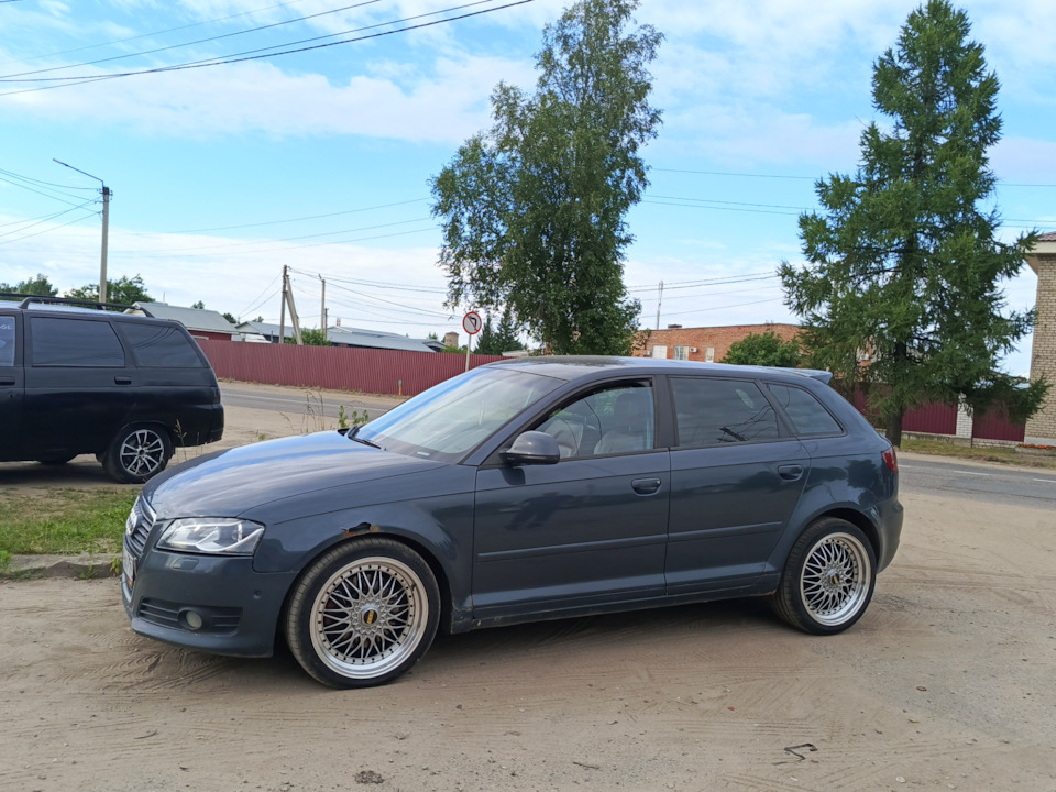 Фото в бортжурнале Audi A3 Sportback (8PA)
