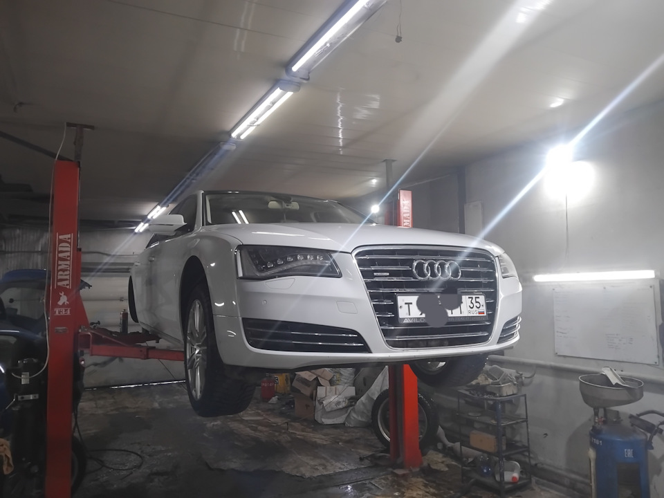 Фото в бортжурнале Audi A8 (D4)