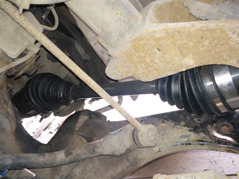 Фото в бортжурнале Ford C-Max I