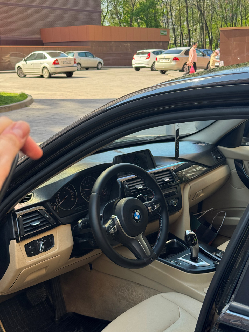 Photo from the logbook BMW 3 series (F30)