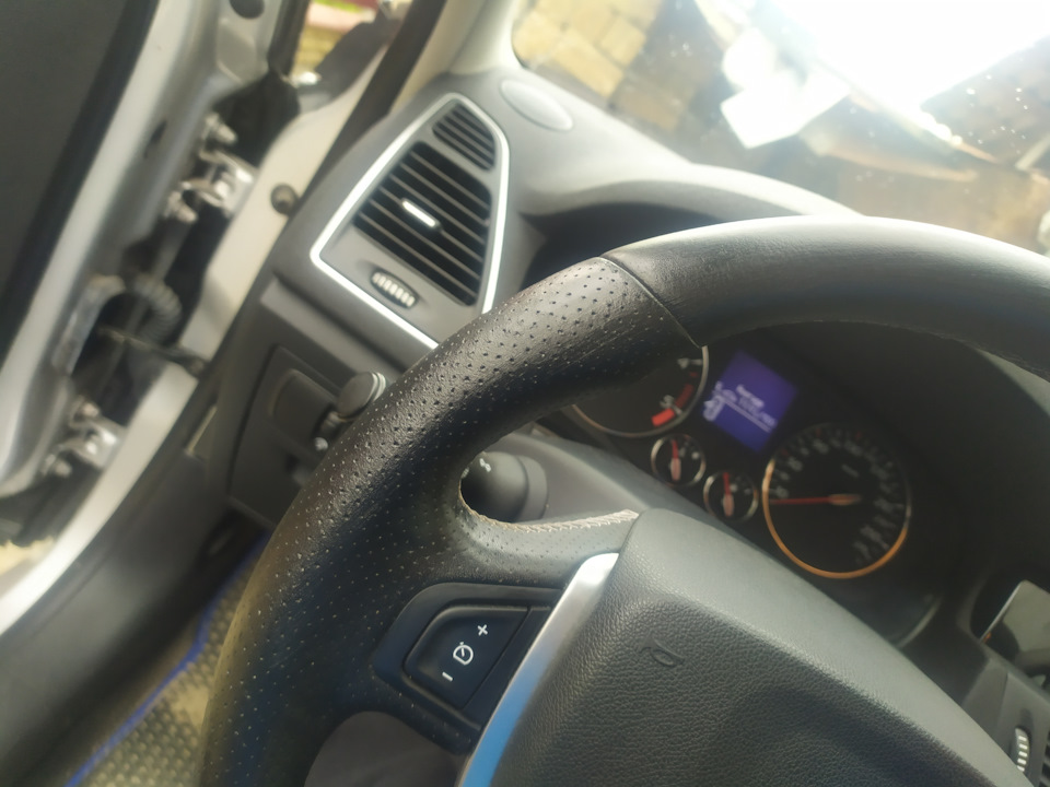 Фото в бортжурнале Renault Laguna III