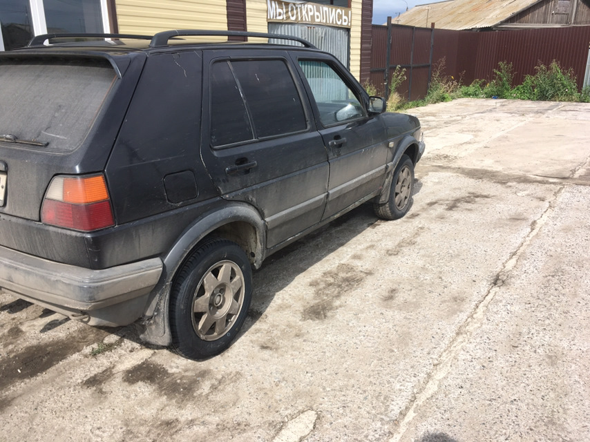 На месте — Volkswagen Golf Mk2