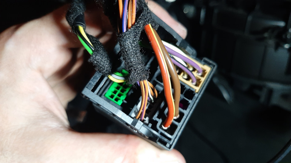 Проводка для подключения BT-Link bluetooth для Audi A3 8V — Audi A3 (8V)