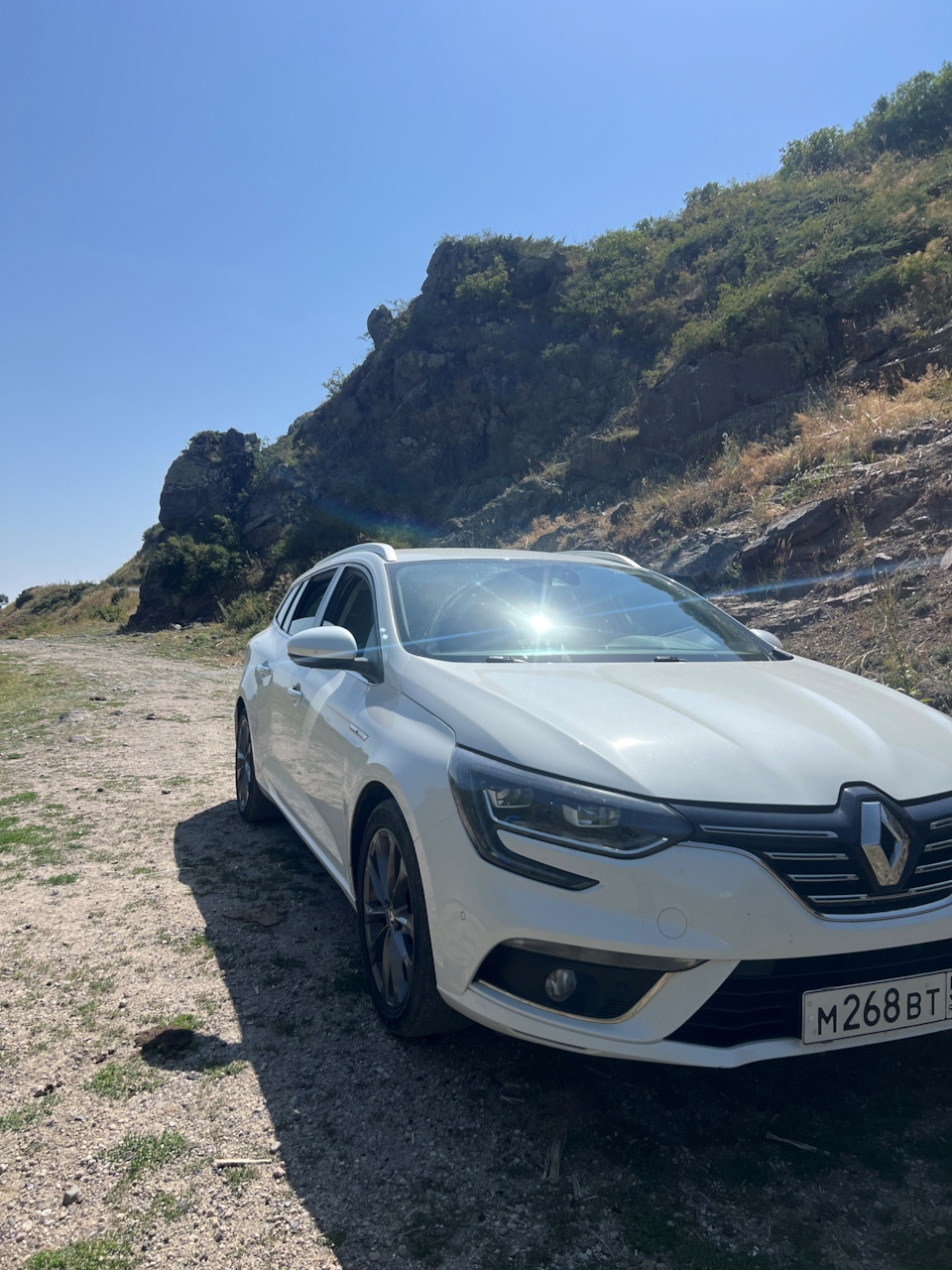 Фото в бортжурнале Renault Megane IV